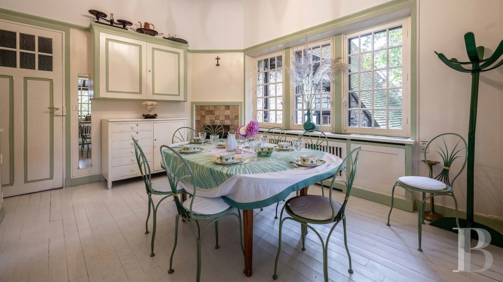 En Seine-et-Marne, à Bourron-Marlotte, une villa de style anglo-normand du début du 19e siècle - photo  n°12